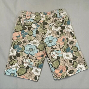 Tribal Women’s Floral Bermuda Shorts Wooden Button Multicolor Size 8
